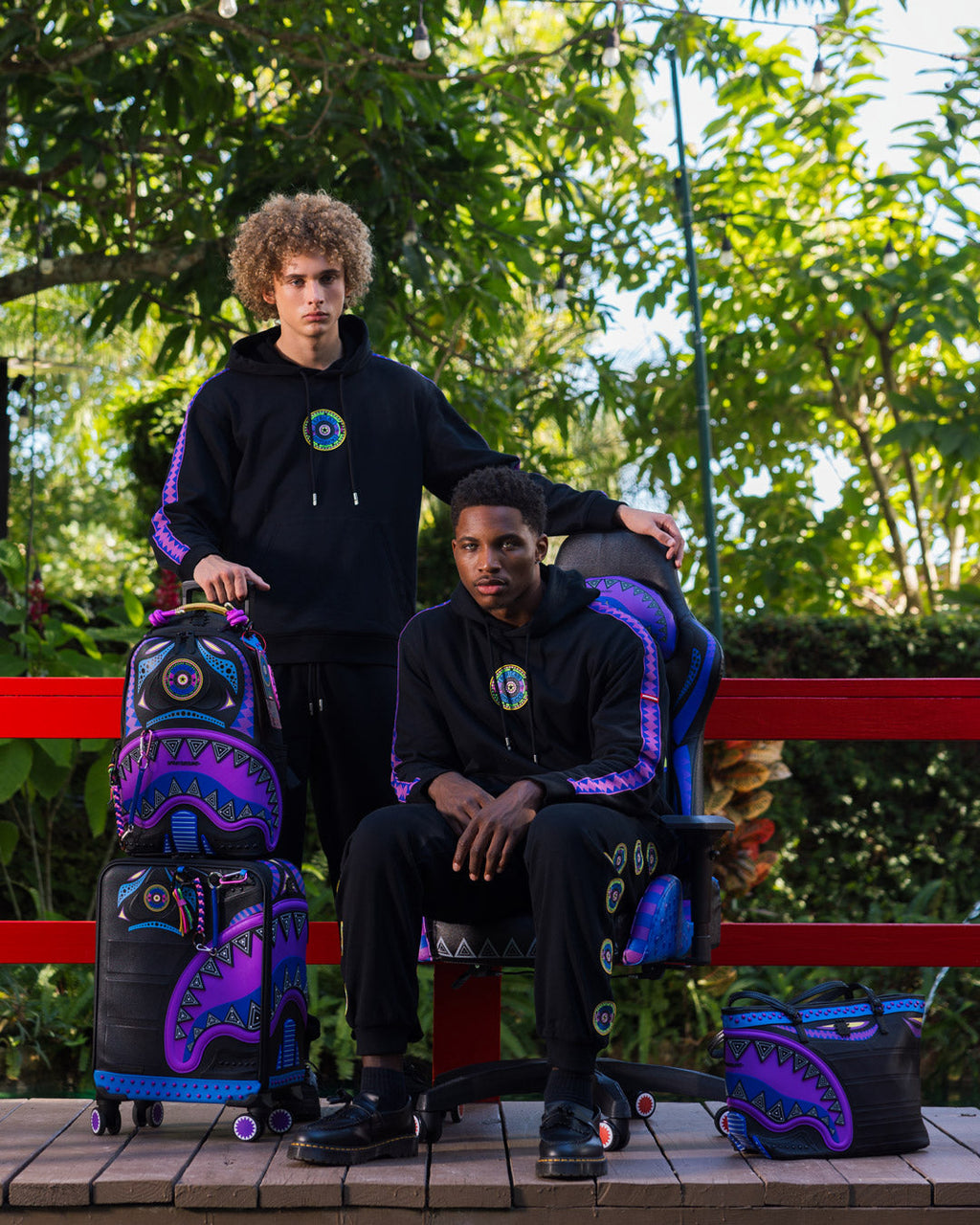 A.I. 12 BROOKLYN & BEYOND - SANDFLOWER COLLAB HOODY
