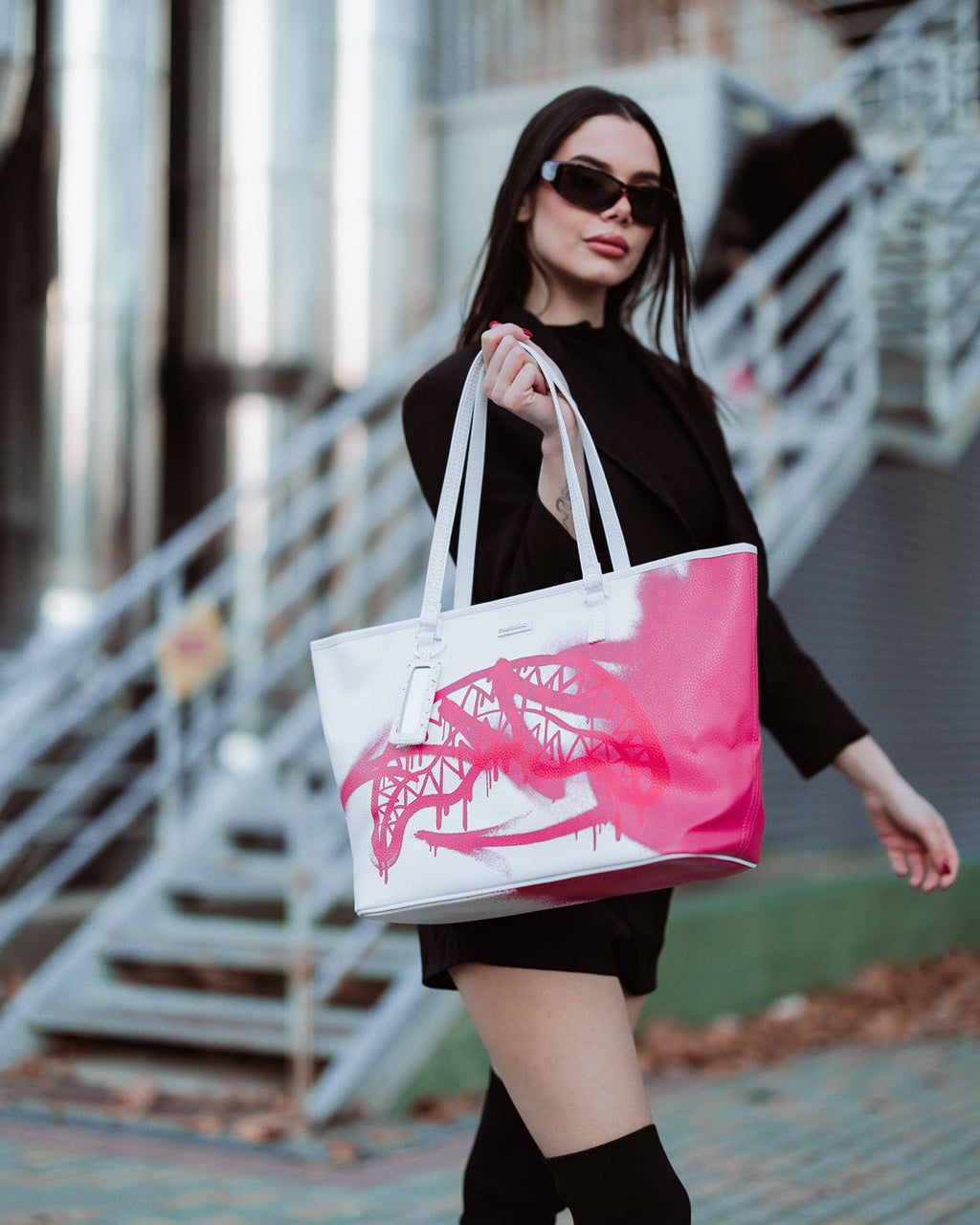 DESIGN STORM TOTE